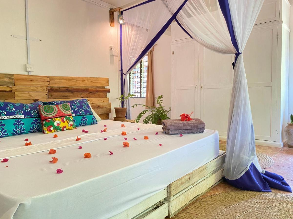 Salty'S Kitesurf Village Kilifi Exterior foto